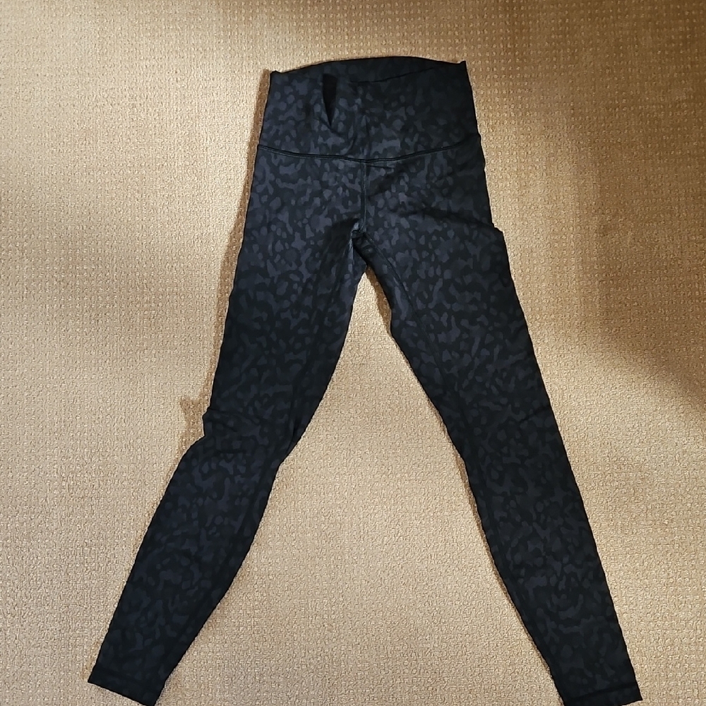 Lululemon High Rise Align Black Leopard Print Leggings